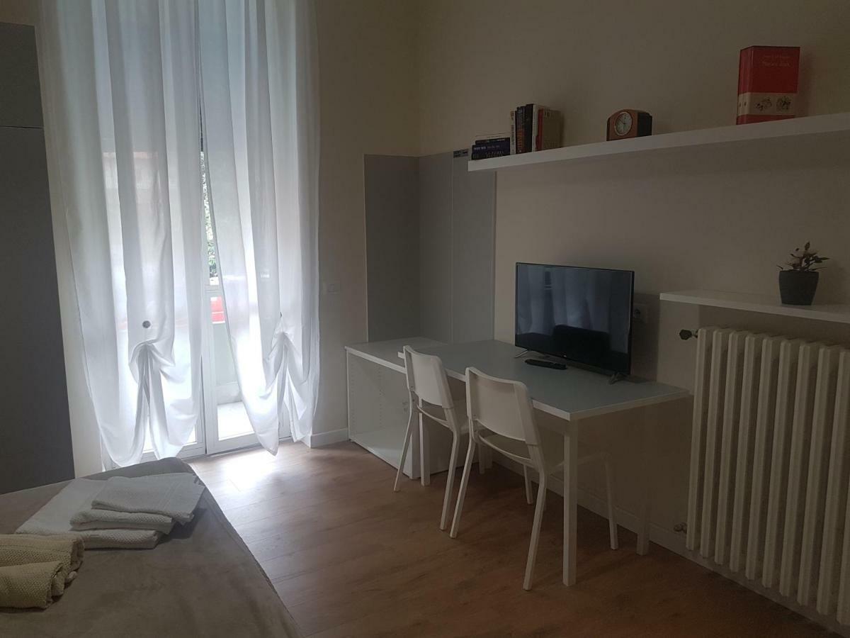 Affittacamere La Scala Lecco Exteriör bild